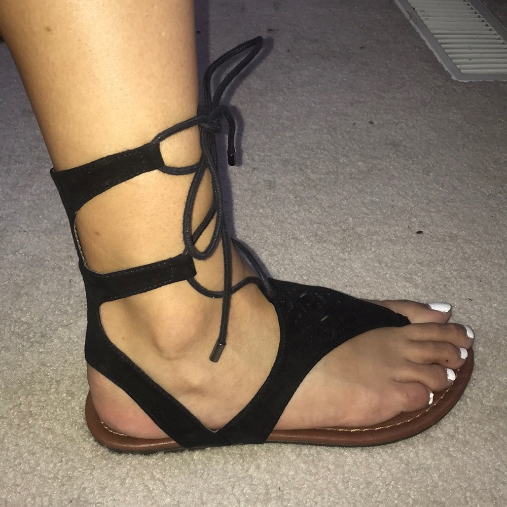 Sandals - Picture 2 of 3